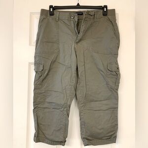 Women’s Lee cargo capris